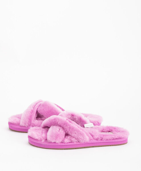 ugg bodacious slipper